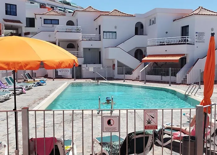 Cozy And Confortable Flat Into Quit Area Appartement